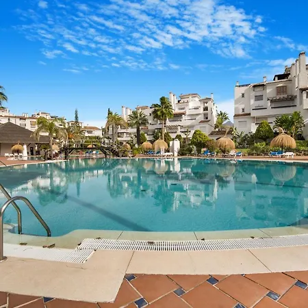 Adelfas By Finest Apartment *