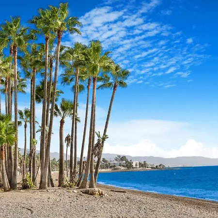 Adelfas By Finest شقة