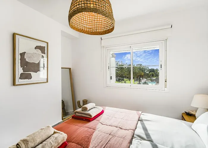 Adelfas By Finest Apartament *