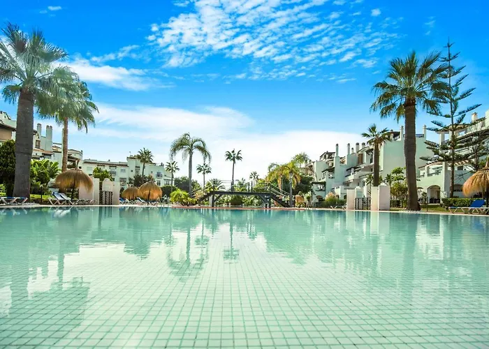 Adelfas By Finest Apartament *