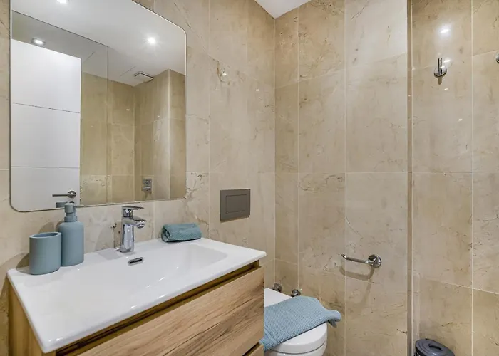 Adelfas By Finest Apartament