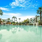 Adelfas By Finest Apartment *